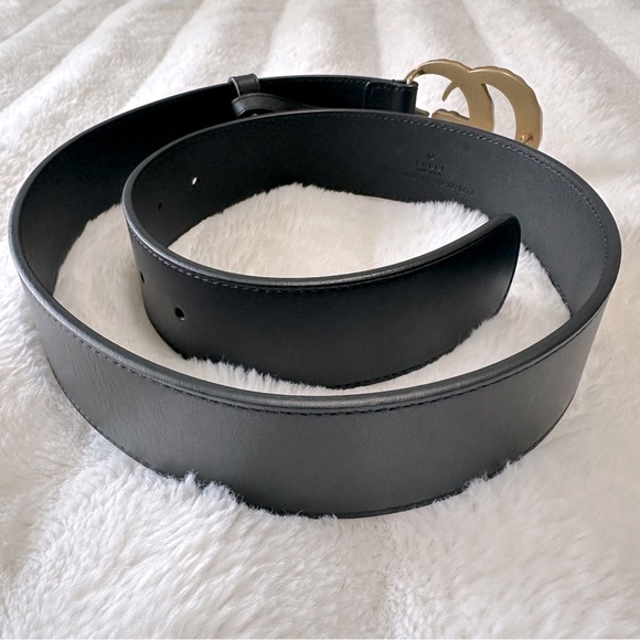 GUCCI Moon Calfskin Pearl Double G Belt - Picture 9 of 14